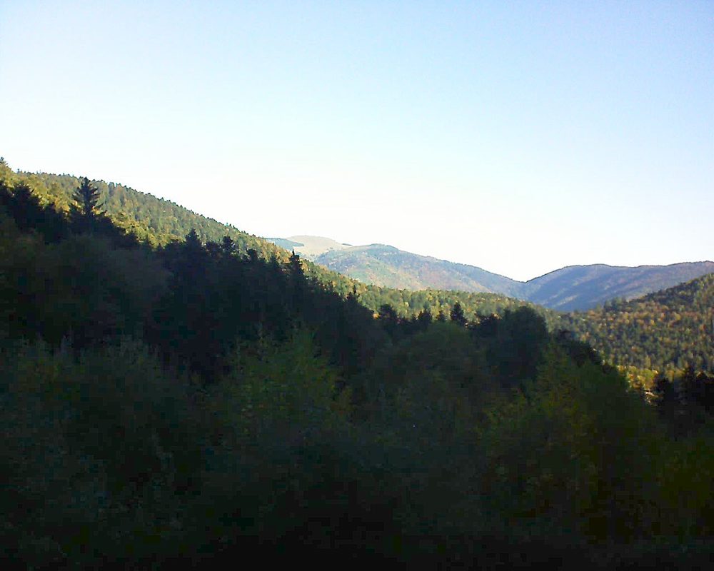 Le petit ballon vu depuis le Domaine Langmatt à Murbach le 22.10.2018 à 09:45 Le petit ballon (Alsace, Vosges) le 22.10.2018 à 09:45
