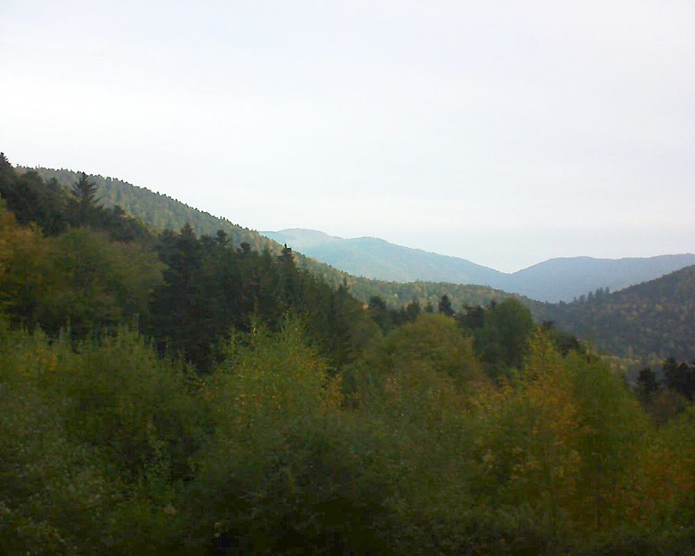 Le petit ballon vu depuis le Domaine Langmatt à Murbach le 23.10.2018 à 08:45 Le petit ballon (Alsace, Vosges) le 23.10.2018 à 08:45