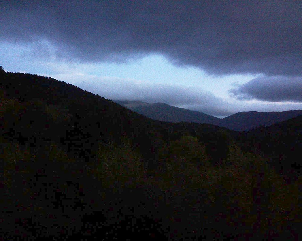 Le petit ballon vu depuis le Domaine Langmatt à Murbach le 24.10.2018 à 07:45 Le petit ballon (Alsace, Vosges) le 24.10.2018 à 07:45