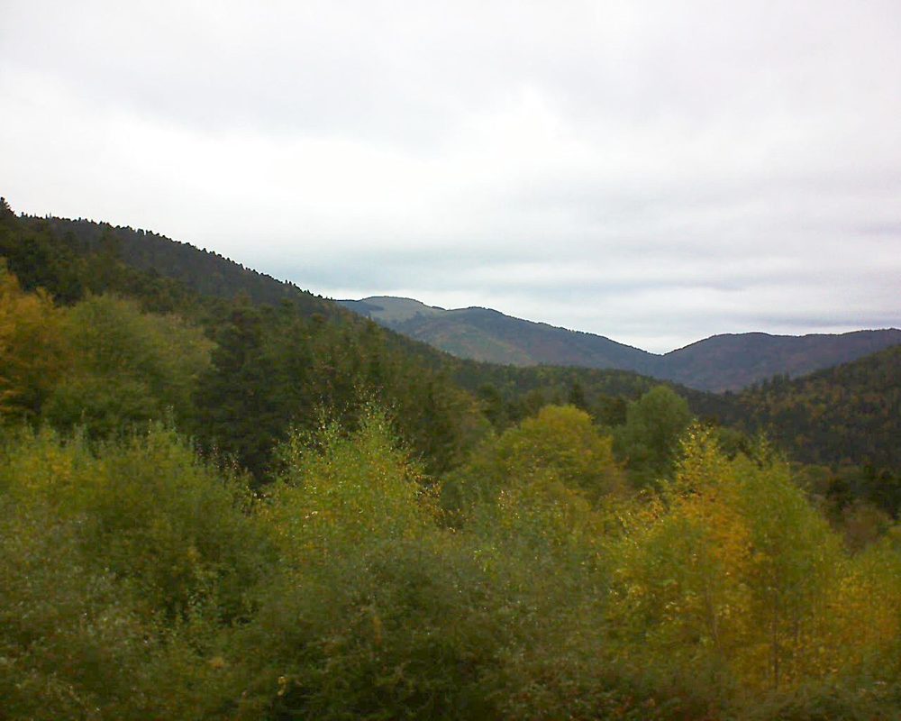 Le petit ballon vu depuis le Domaine Langmatt à Murbach le 24.10.2018 à 14:45 Le petit ballon (Alsace, Vosges) le 24.10.2018 à 14:45