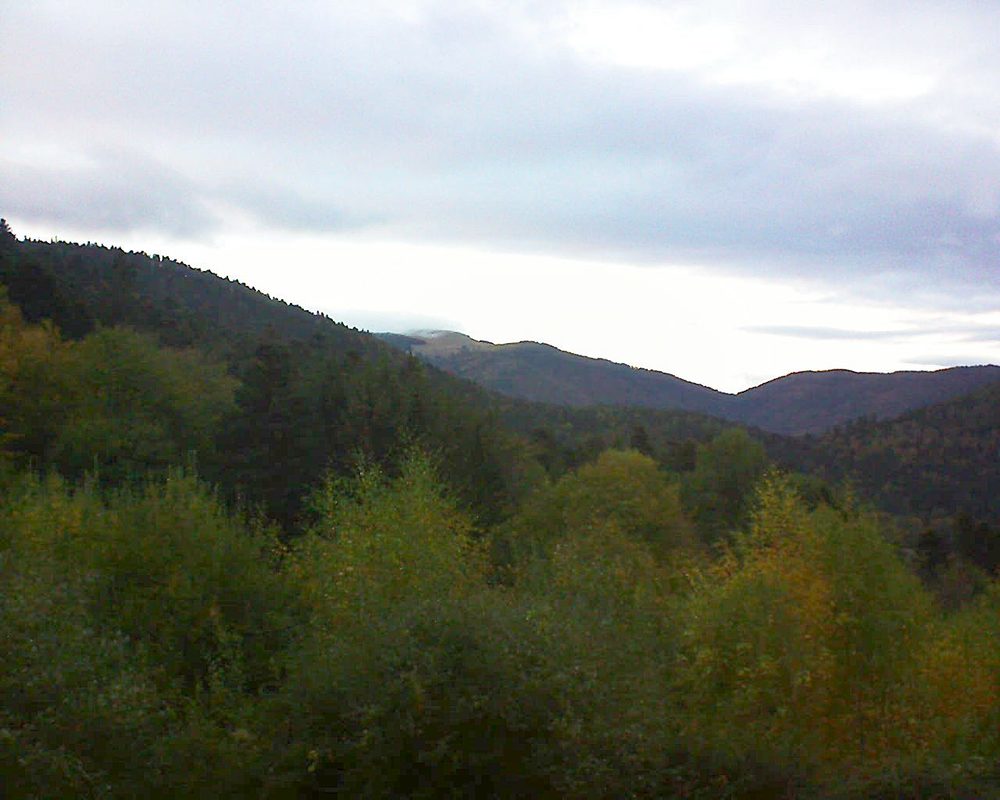 Le petit ballon vu depuis le Domaine Langmatt à Murbach le 24.10.2018 à 18:30 Le petit ballon (Alsace, Vosges) le 24.10.2018 à 18:30