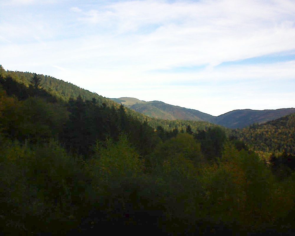Le petit ballon vu depuis le Domaine Langmatt à Murbach le 25.10.2018 à 09:45 Le petit ballon (Alsace, Vosges) le 25.10.2018 à 09:45