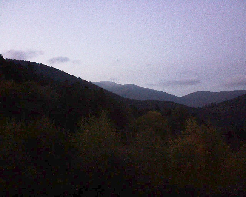 Le petit ballon vu depuis le Domaine Langmatt à Murbach le 25.10.2018 à 18:45 Le petit ballon (Alsace, Vosges) le 25.10.2018 à 18:45