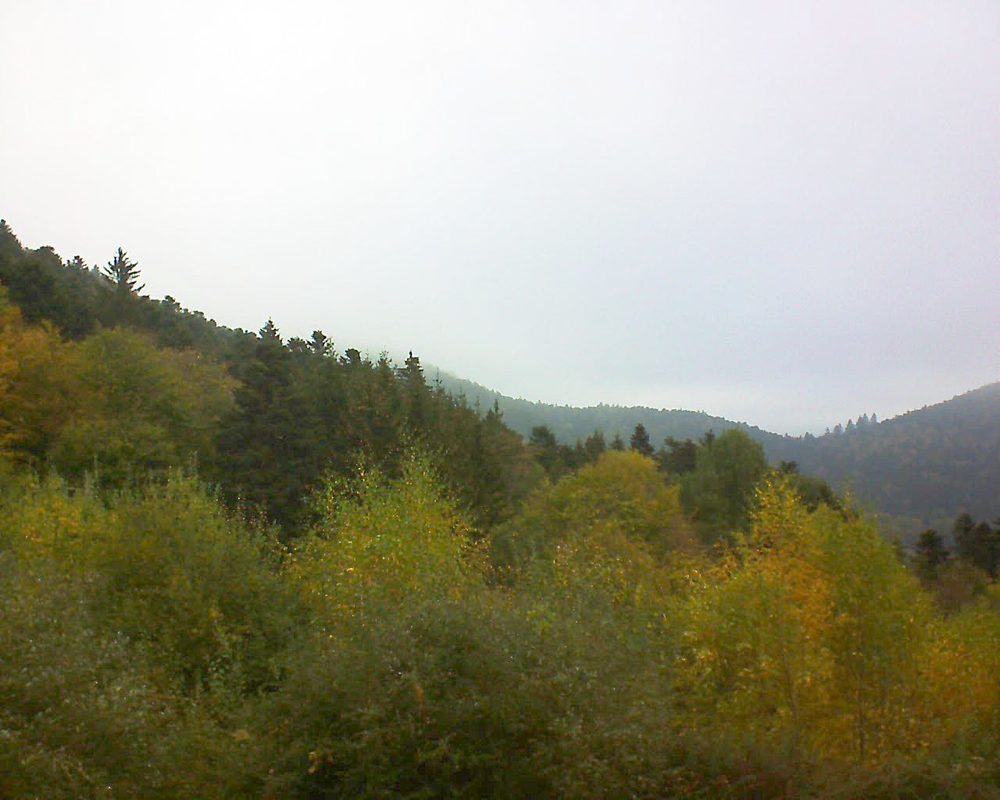 Le petit ballon vu depuis le Domaine Langmatt à Murbach le 26.10.2018 à 09:45 Le petit ballon (Alsace, Vosges) le 26.10.2018 à 09:45