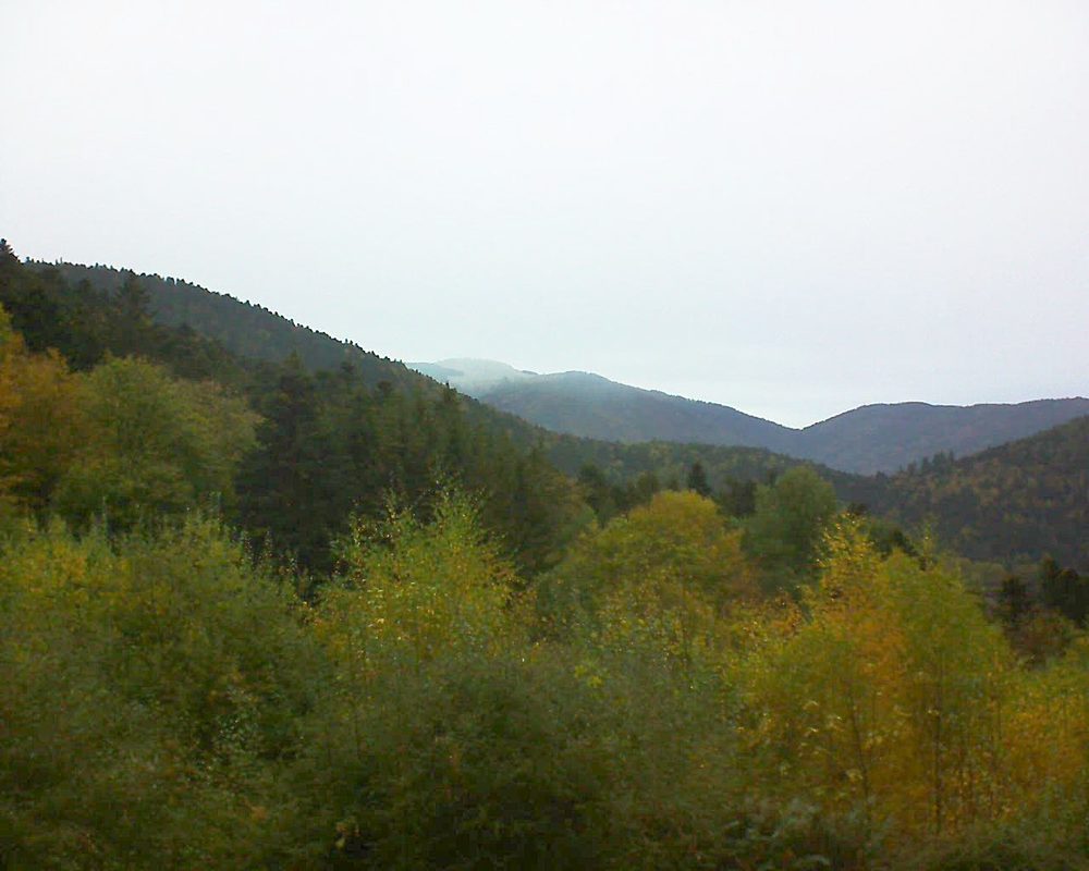 Le petit ballon vu depuis le Domaine Langmatt à Murbach le 27.10.2018 à 08:45 Le petit ballon (Alsace, Vosges) le 27.10.2018 à 08:45