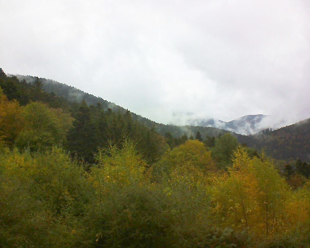 Le petit ballon vu depuis le Domaine Langmatt à Murbach le 27.10.2018 à 10:45 Le petit ballon (Alsace, Vosges) le 27.10.2018 à 10:45