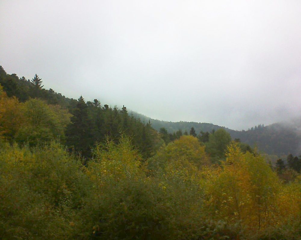 Le petit ballon vu depuis le Domaine Langmatt à Murbach le 27.10.2018 à 13:45 Le petit ballon (Alsace, Vosges) le 27.10.2018 à 13:45