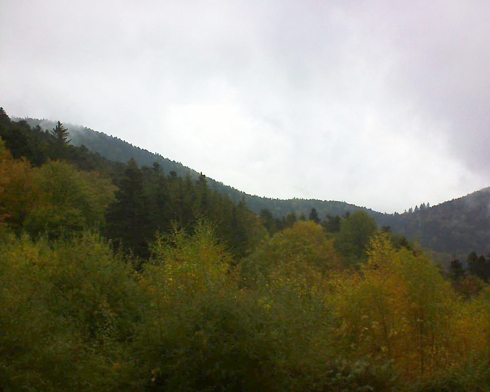 Le petit ballon vu depuis le Domaine Langmatt à Murbach le 27.10.2018 à 15:15 Le petit ballon (Alsace, Vosges) le 27.10.2018 à 15:15