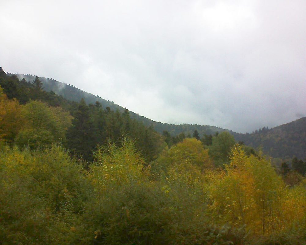 Le petit ballon vu depuis le Domaine Langmatt à Murbach le 27.10.2018 à 15:30 Le petit ballon (Alsace, Vosges) le 27.10.2018 à 15:30