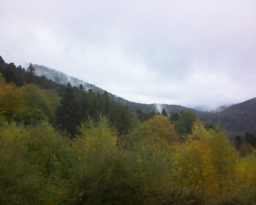 Le petit ballon vu depuis le Domaine Langmatt à Murbach le 28.10.2018 à 08:15 Le petit ballon (Alsace, Vosges) le 28.10.2018 à 08:15
