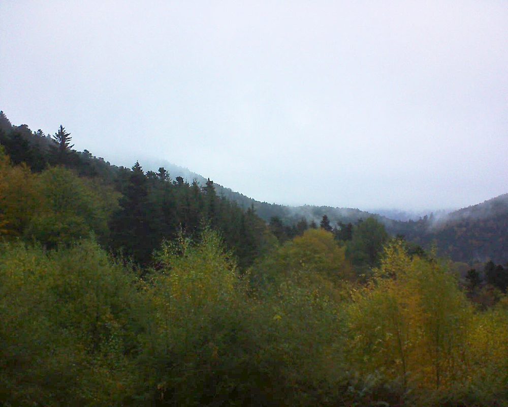 Le petit ballon vu depuis le Domaine Langmatt à Murbach le 29.10.2018 à 07:45 Le petit ballon (Alsace, Vosges) le 29.10.2018 à 07:45