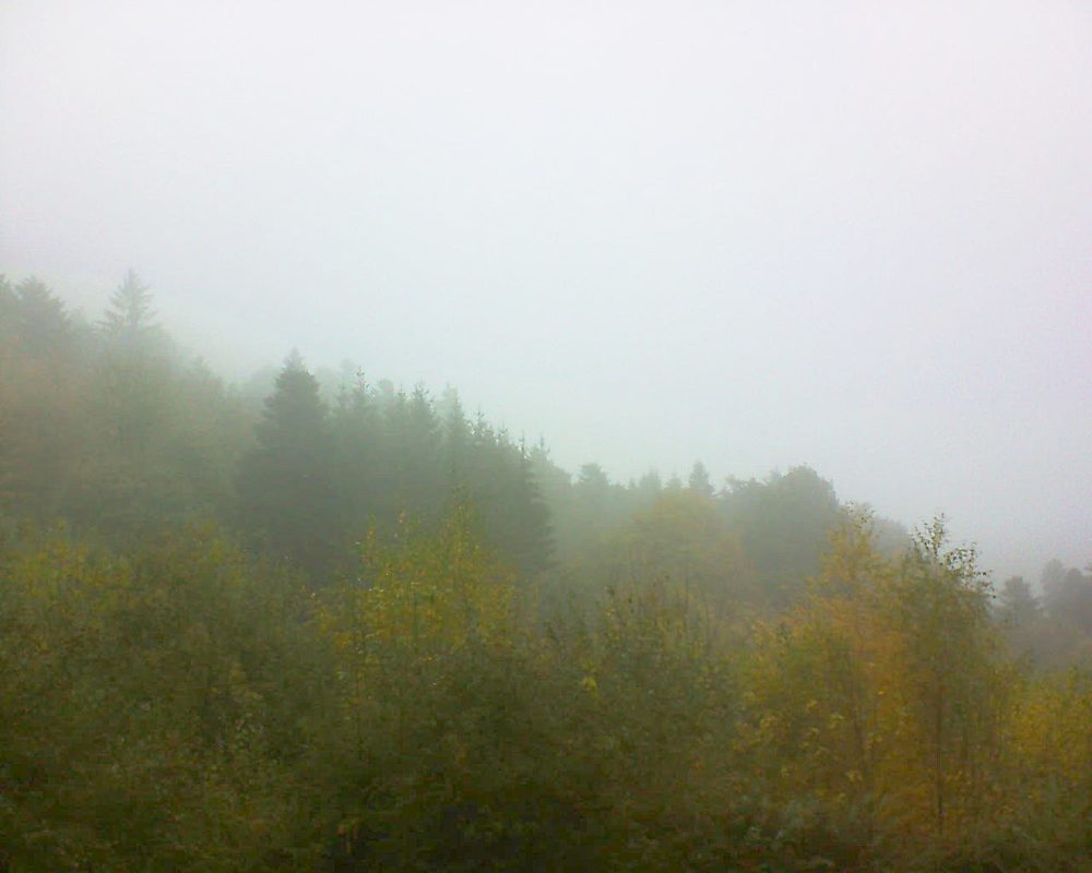 Le petit ballon vu depuis le Domaine Langmatt à Murbach le 29.10.2018 à 15:45 Le petit ballon (Alsace, Vosges) le 29.10.2018 à 15:45