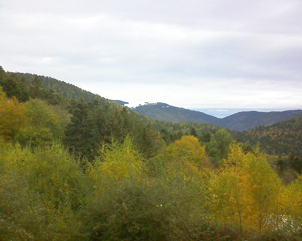 Le petit ballon vu depuis le Domaine Langmatt à Murbach le 31.10.2018 à 08:30 Le petit ballon (Alsace, Vosges) le 31.10.2018 à 08:30