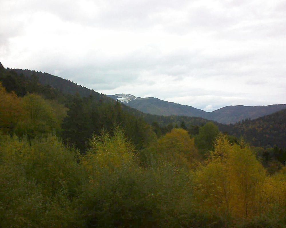 Le petit ballon vu depuis le Domaine Langmatt à Murbach le 02.11.2018 à 12:30 Le petit ballon (Alsace, Vosges) le 02.11.2018 à 12:30