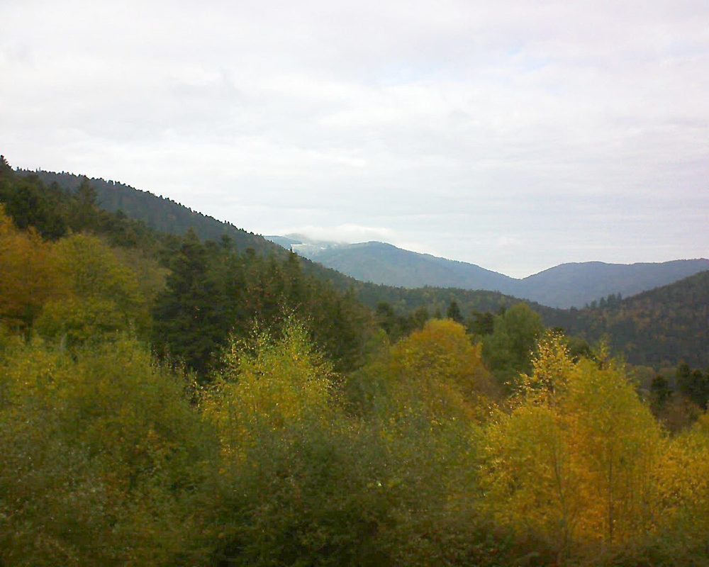 Le petit ballon vu depuis le Domaine Langmatt à Murbach le 03.11.2018 à 11:30 Le petit ballon (Alsace, Vosges) le 03.11.2018 à 11:30