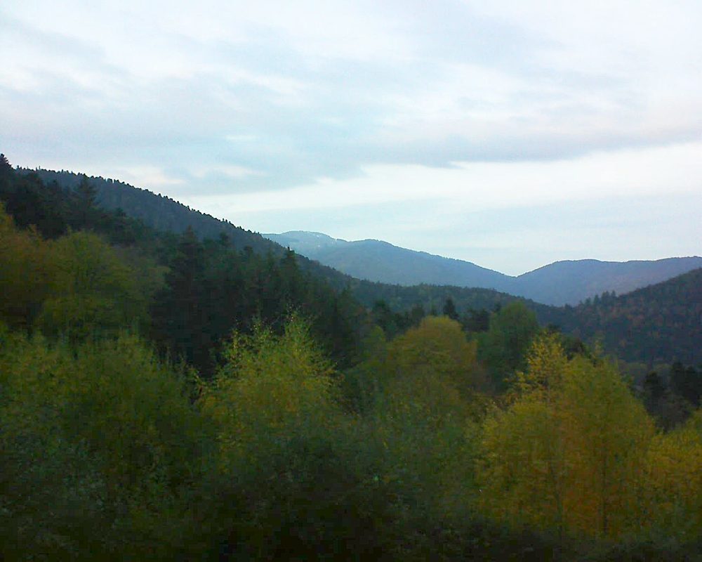 Le petit ballon vu depuis le Domaine Langmatt à Murbach le 03.11.2018 à 16:45 Le petit ballon (Alsace, Vosges) le 03.11.2018 à 16:45