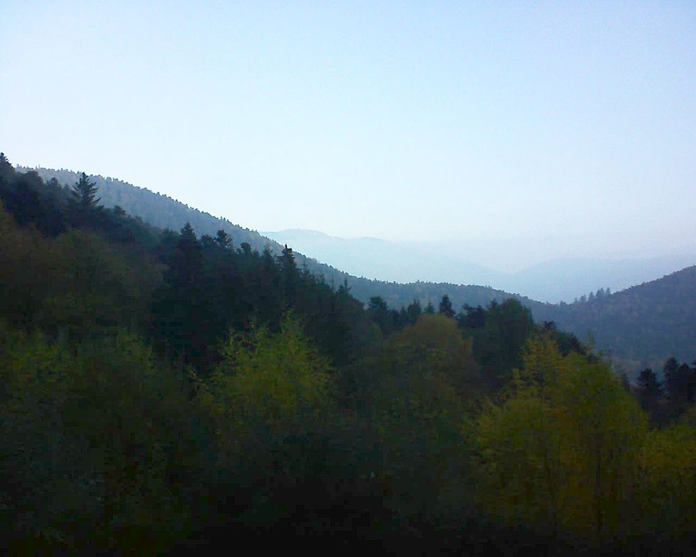 Le petit ballon vu depuis le Domaine Langmatt à Murbach le 04.11.2018 à 09:00 Le petit ballon (Alsace, Vosges) le 04.11.2018 à 09:00