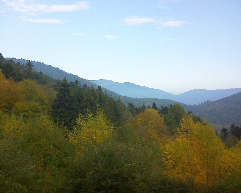 Le petit ballon vu depuis le Domaine Langmatt à Murbach le 04.11.2018 à 10:00 Le petit ballon (Alsace, Vosges) le 04.11.2018 à 10:00
