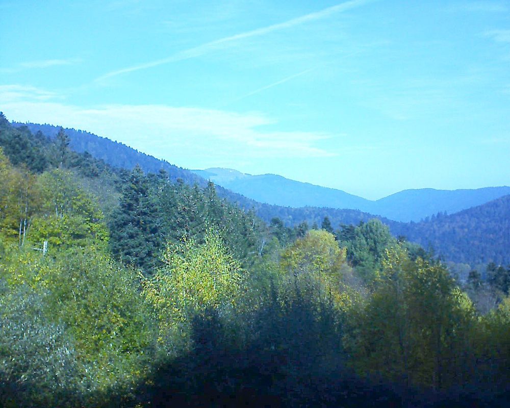 Le petit ballon vu depuis le Domaine Langmatt à Murbach le 04.11.2018 à 11:15 Le petit ballon (Alsace, Vosges) le 04.11.2018 à 11:15