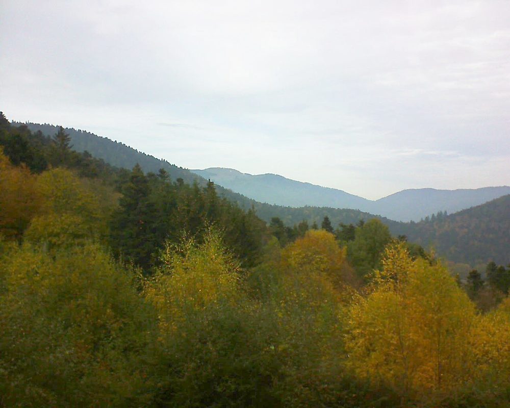 Le petit ballon vu depuis le Domaine Langmatt à Murbach le 04.11.2018 à 14:15 Le petit ballon (Alsace, Vosges) le 04.11.2018 à 14:15