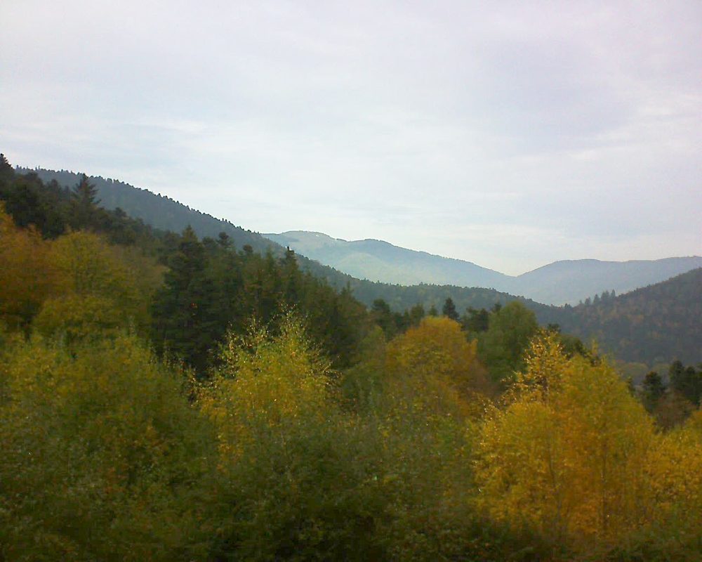 Le petit ballon vu depuis le Domaine Langmatt à Murbach le 04.11.2018 à 14:30 Le petit ballon (Alsace, Vosges) le 04.11.2018 à 14:30