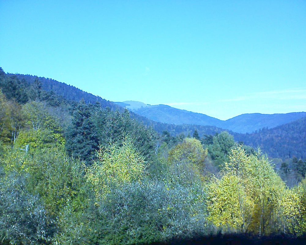 Le petit ballon vu depuis le Domaine Langmatt à Murbach le 05.11.2018 à 12:15 Le petit ballon (Alsace, Vosges) le 05.11.2018 à 12:15