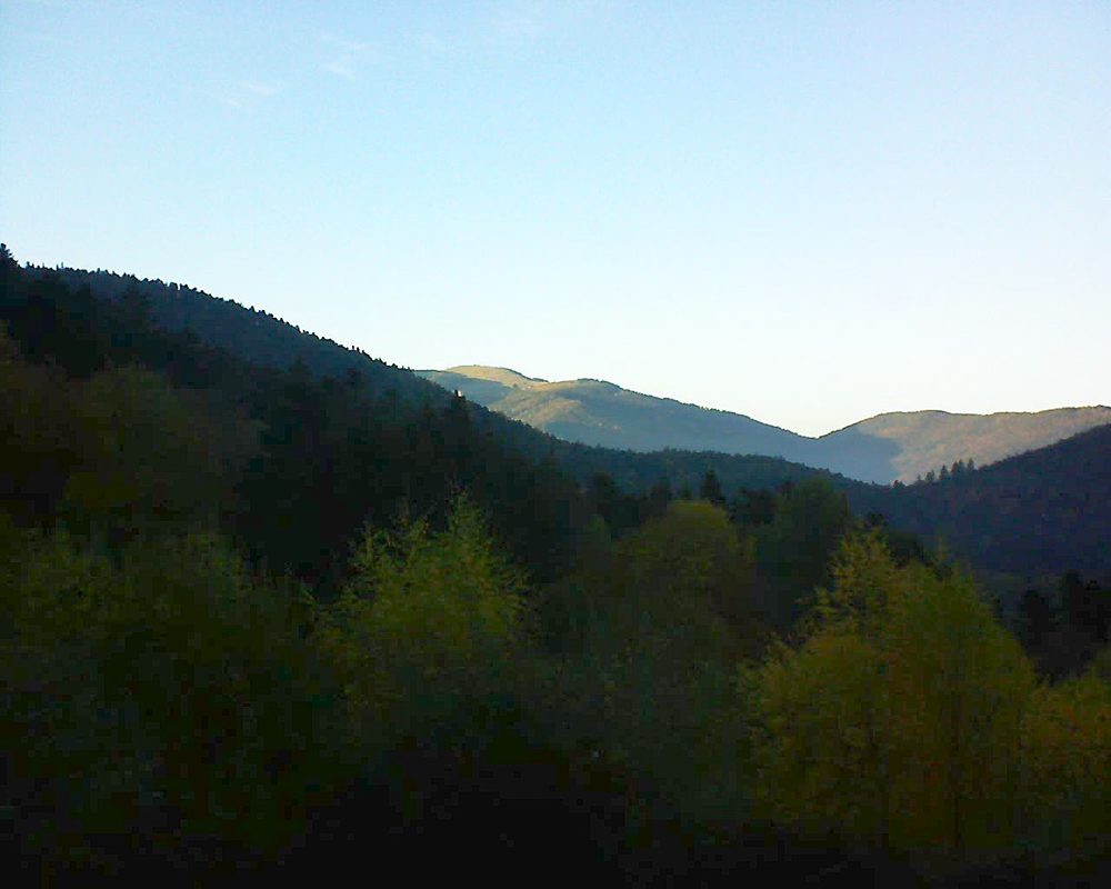 Le petit ballon vu depuis le Domaine Langmatt à Murbach le 05.11.2018 à 16:30 Le petit ballon (Alsace, Vosges) le 05.11.2018 à 16:30