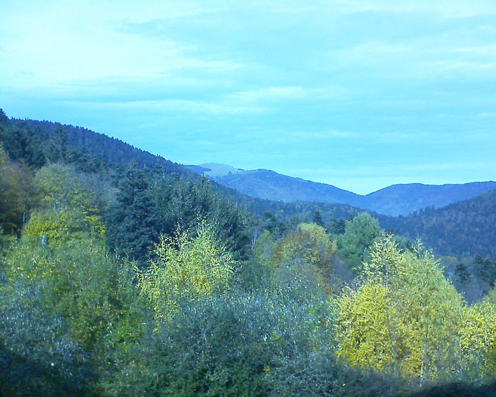 Le petit ballon vu depuis le Domaine Langmatt à Murbach le 06.11.2018 à 13:00 Le petit ballon (Alsace, Vosges) le 06.11.2018 à 13:00