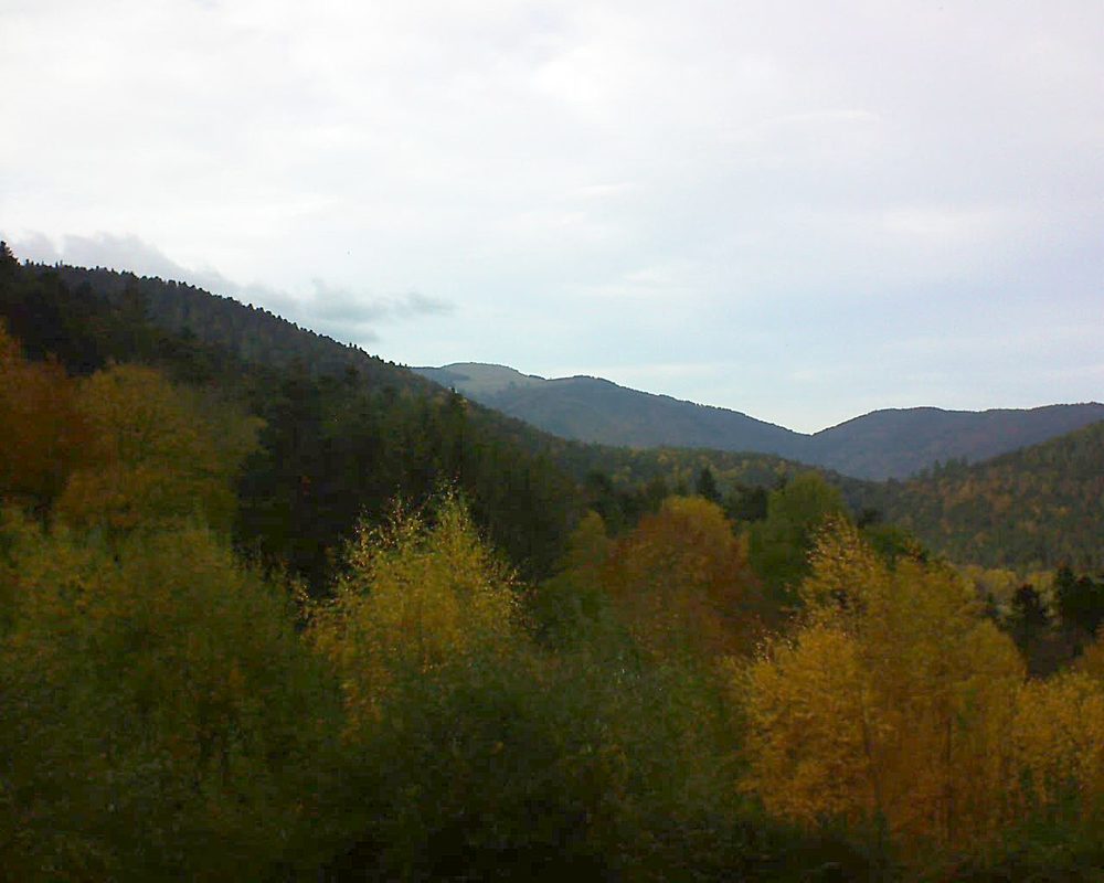 Le petit ballon vu depuis le Domaine Langmatt à Murbach le 06.11.2018 à 15:00 Le petit ballon (Alsace, Vosges) le 06.11.2018 à 15:00