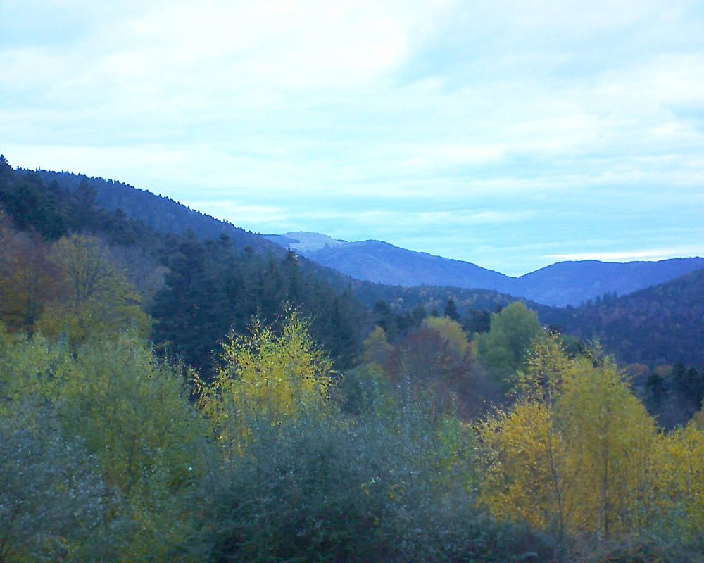 Le petit ballon vu depuis le Domaine Langmatt à Murbach le 09.11.2018 à 08:00 Le petit ballon (Alsace, Vosges) le 09.11.2018 à 08:00