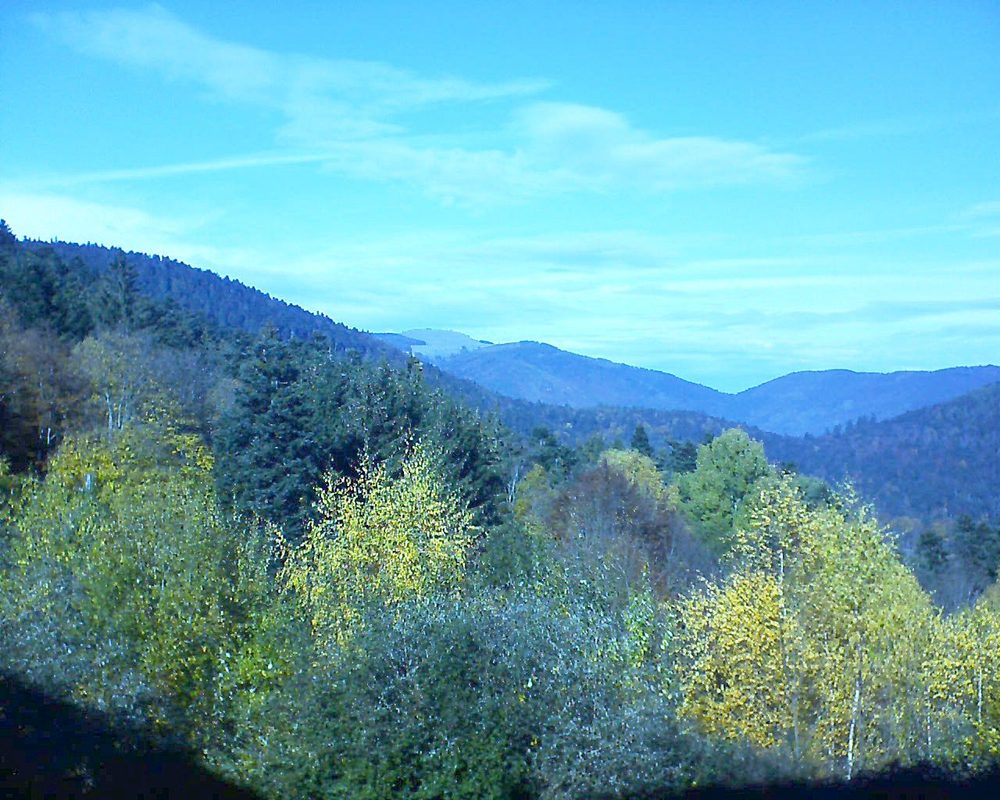 Le petit ballon vu depuis le Domaine Langmatt à Murbach le 09.11.2018 à 13:00 Le petit ballon (Alsace, Vosges) le 09.11.2018 à 13:00