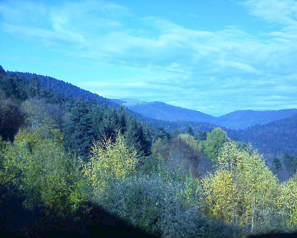 Le petit ballon vu depuis le Domaine Langmatt à Murbach le 09.11.2018 à 13:30 Le petit ballon (Alsace, Vosges) le 09.11.2018 à 13:30