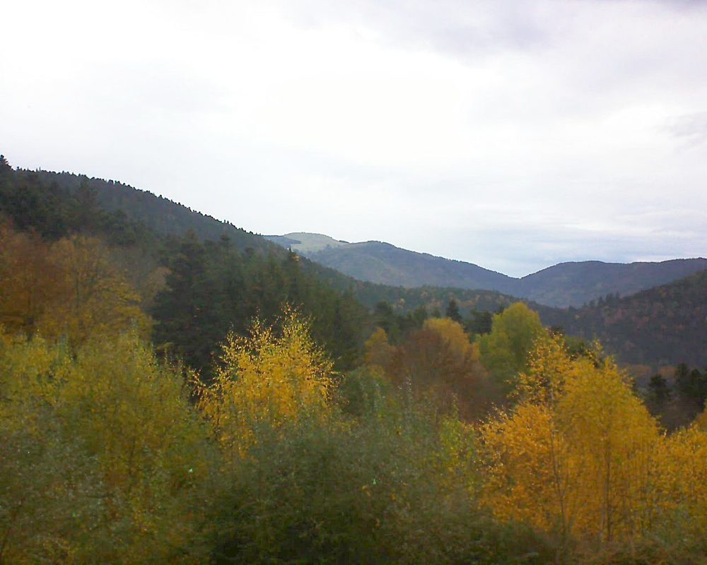 Le petit ballon vu depuis le Domaine Langmatt à Murbach le 10.11.2018 à 09:15 Le petit ballon (Alsace, Vosges) le 10.11.2018 à 09:15