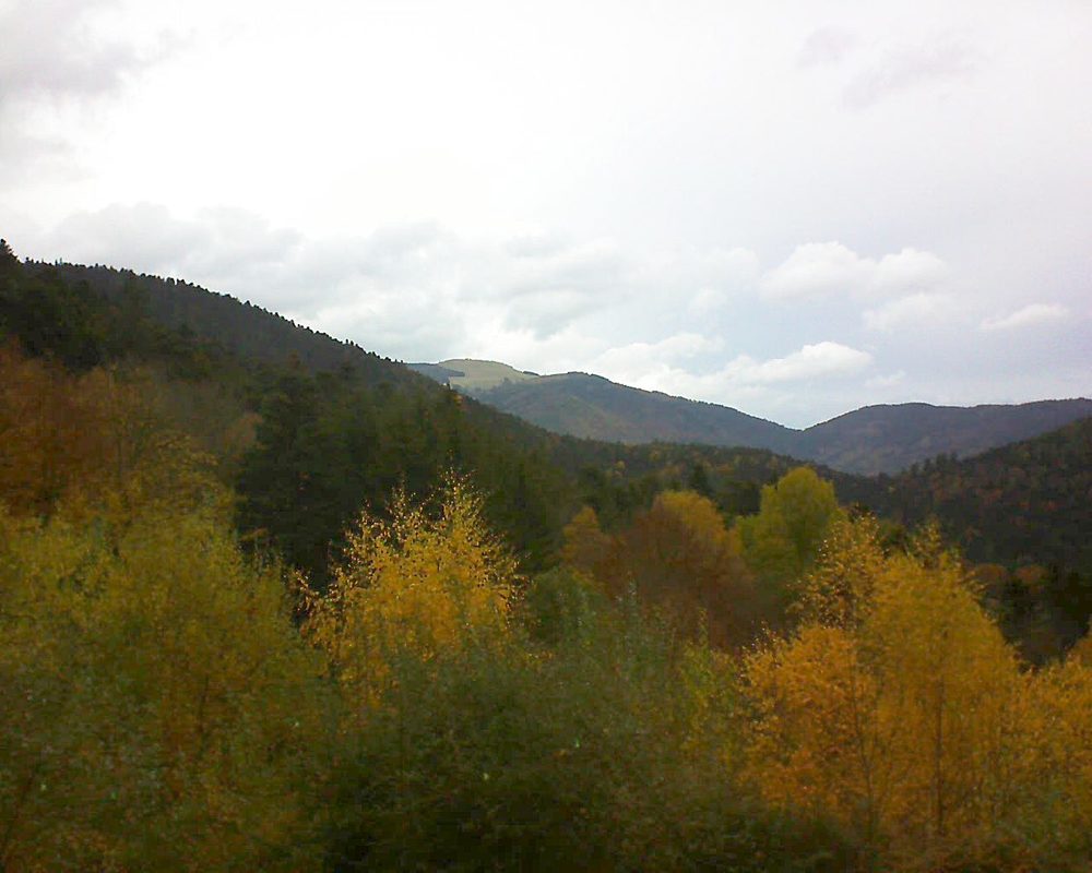 Le petit ballon vu depuis le Domaine Langmatt à Murbach le 10.11.2018 à 12:00 Le petit ballon (Alsace, Vosges) le 10.11.2018 à 12:00