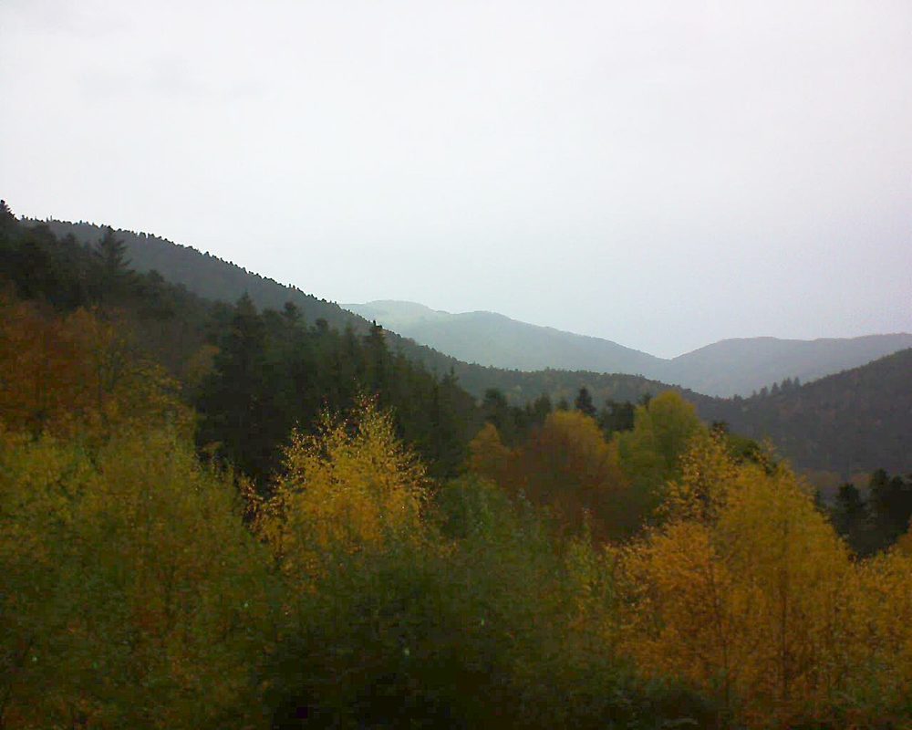 Le petit ballon vu depuis le Domaine Langmatt à Murbach le 10.11.2018 à 15:00 Le petit ballon (Alsace, Vosges) le 10.11.2018 à 15:00