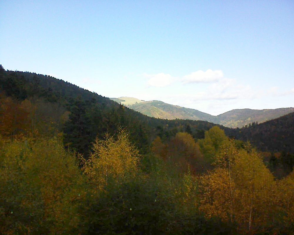 Le petit ballon vu depuis le Domaine Langmatt à Murbach le 11.11.2018 à 11:30 Le petit ballon (Alsace, Vosges) le 11.11.2018 à 11:30