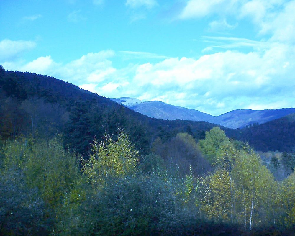 Le petit ballon vu depuis le Domaine Langmatt à Murbach le 11.11.2018 à 12:45 Le petit ballon (Alsace, Vosges) le 11.11.2018 à 12:45