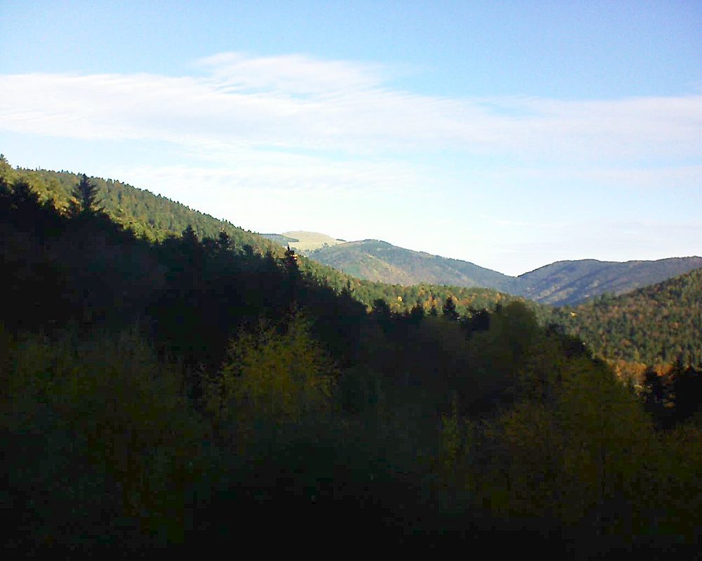 Le petit ballon vu depuis le Domaine Langmatt à Murbach le 12.11.2018 à 09:30 Le petit ballon (Alsace, Vosges) le 12.11.2018 à 09:30