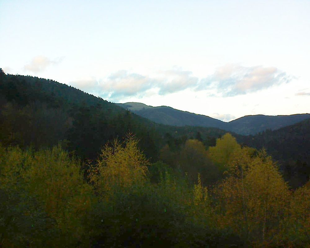 Le petit ballon vu depuis le Domaine Langmatt à Murbach le 13.11.2018 à 16:45 Le petit ballon (Alsace, Vosges) le 13.11.2018 à 16:45