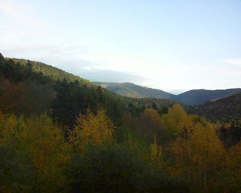 Le petit ballon vu depuis le Domaine Langmatt à Murbach le 14.11.2018 à 08:30 Le petit ballon (Alsace, Vosges) le 14.11.2018 à 08:30