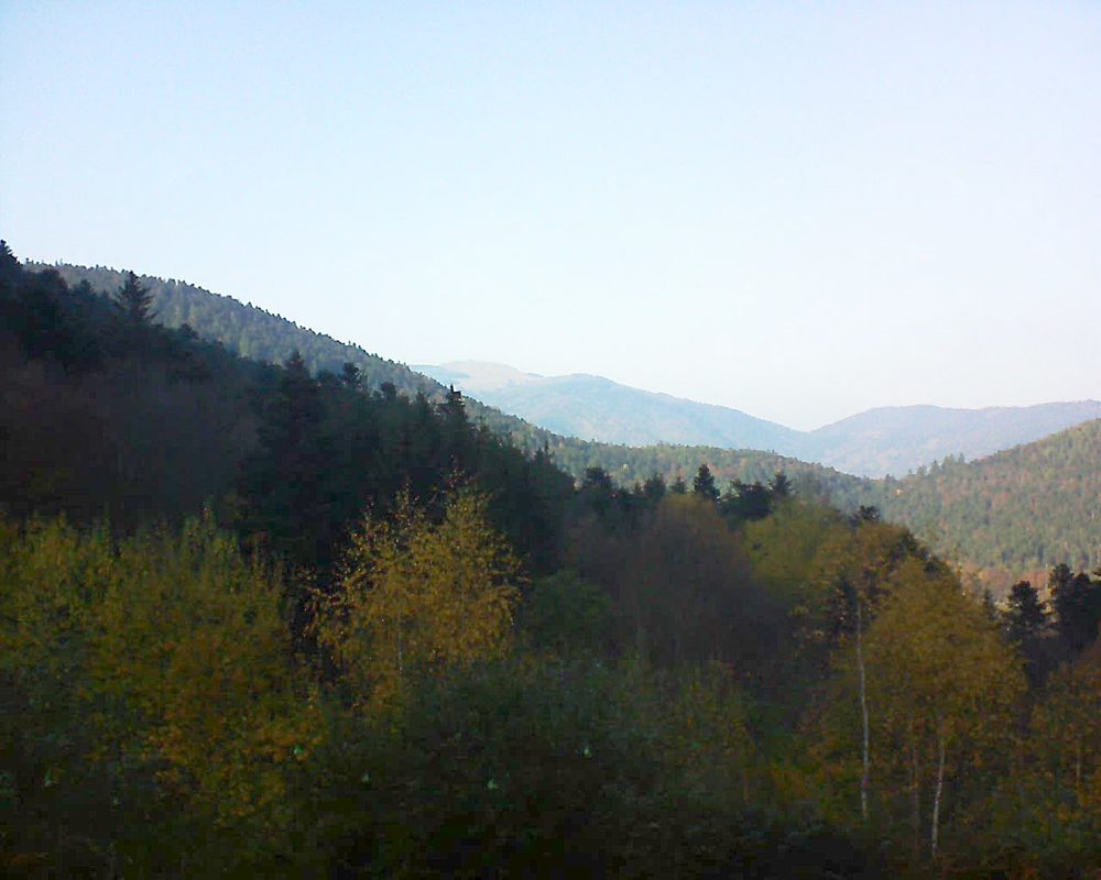Le petit ballon vu depuis le Domaine Langmatt à Murbach le 17.11.2018 à 14:45 Le petit ballon (Alsace, Vosges) le 17.11.2018 à 14:45