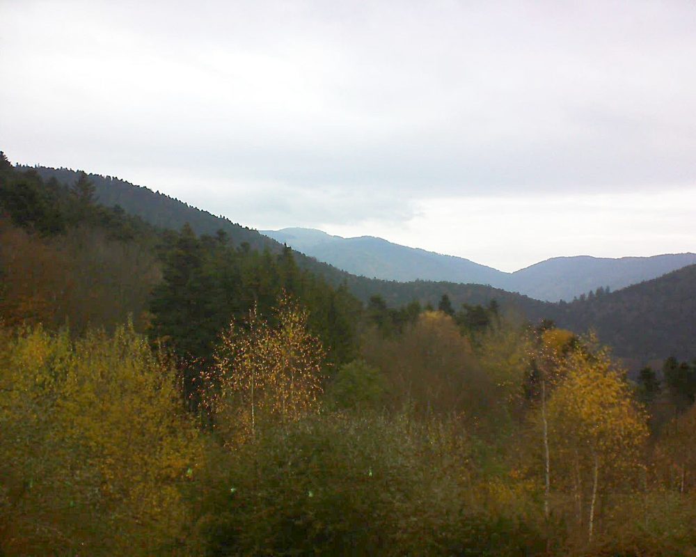 Le petit ballon vu depuis le Domaine Langmatt à Murbach le 19.11.2018 à 11:45 Le petit ballon (Alsace, Vosges) le 19.11.2018 à 11:45