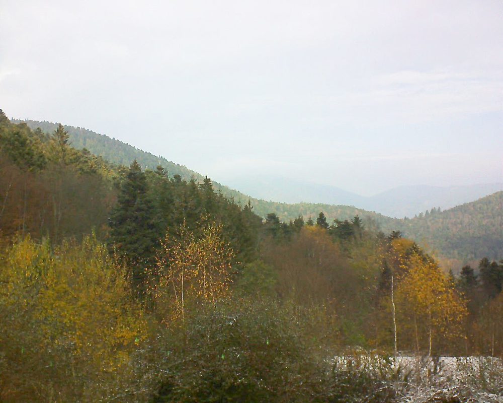 Le petit ballon vu depuis le Domaine Langmatt à Murbach le 20.11.2018 à 12:00 Le petit ballon (Alsace, Vosges) le 20.11.2018 à 12:00