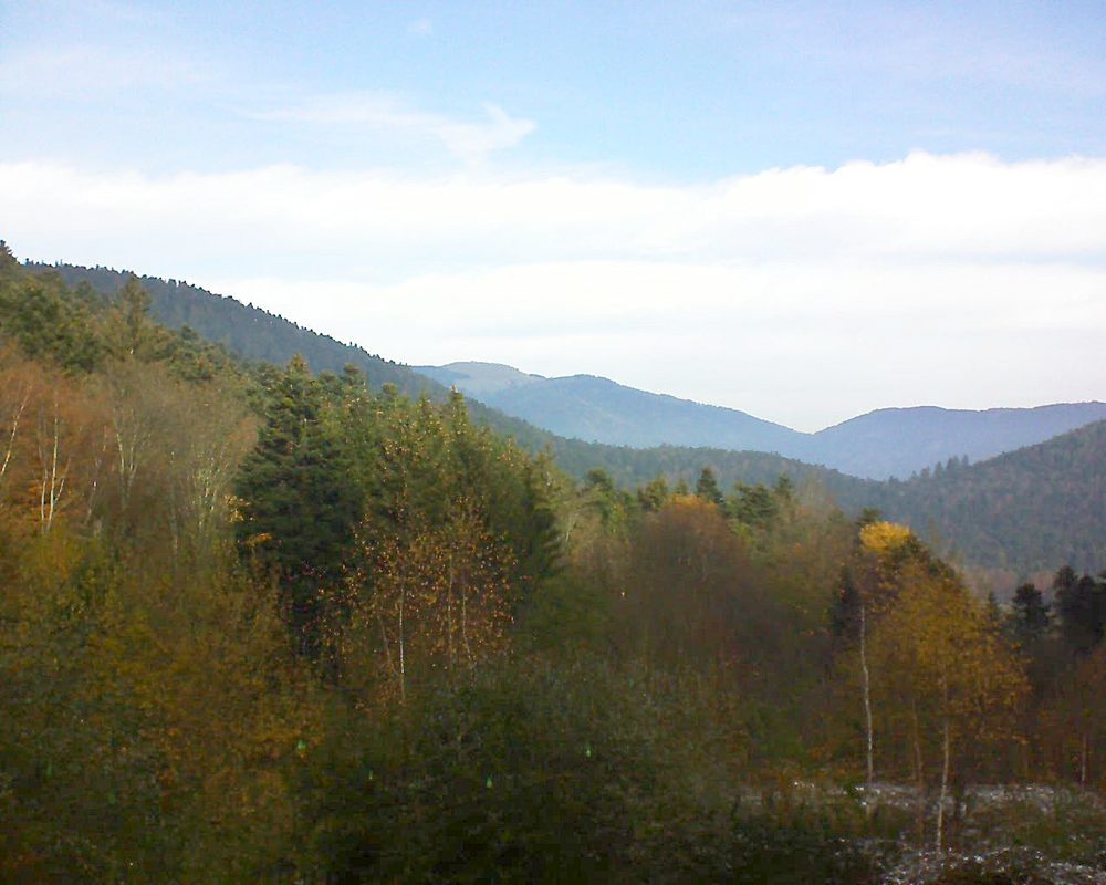 Le petit ballon vu depuis le Domaine Langmatt à Murbach le 21.11.2018 à 10:45 Le petit ballon (Alsace, Vosges) le 21.11.2018 à 10:45