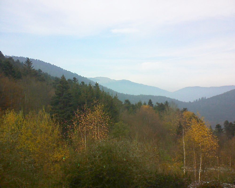 Le petit ballon vu depuis le Domaine Langmatt à Murbach le 21.11.2018 à 13:00 Le petit ballon (Alsace, Vosges) le 21.11.2018 à 13:00