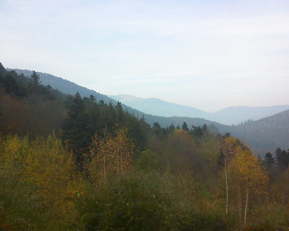 Le petit ballon vu depuis le Domaine Langmatt à Murbach le 21.11.2018 à 15:00 Le petit ballon (Alsace, Vosges) le 21.11.2018 à 15:00