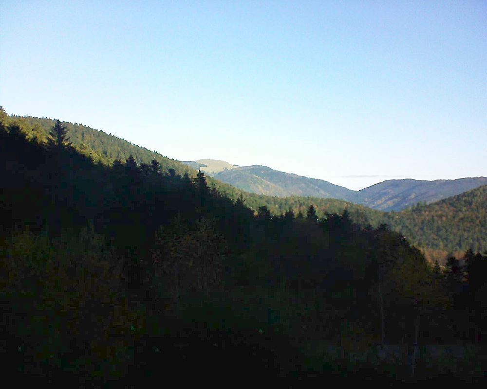 Le petit ballon vu depuis le Domaine Langmatt à Murbach le 22.11.2018 à 09:45 Le petit ballon (Alsace, Vosges) le 22.11.2018 à 09:45