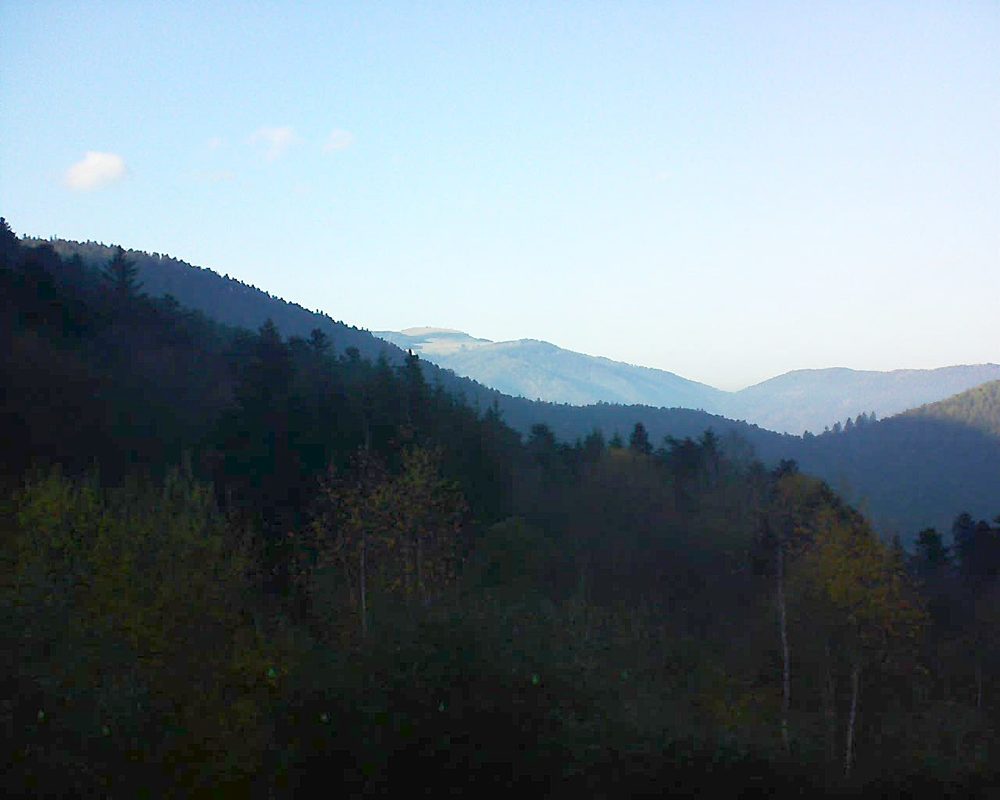 Le petit ballon vu depuis le Domaine Langmatt à Murbach le 22.11.2018 à 15:15 Le petit ballon (Alsace, Vosges) le 22.11.2018 à 15:15