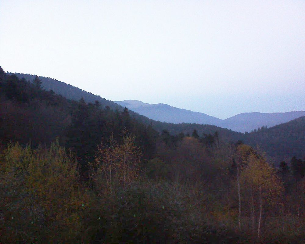 Le petit ballon vu depuis le Domaine Langmatt à Murbach le 22.11.2018 à 17:00 Le petit ballon (Alsace, Vosges) le 22.11.2018 à 17:00