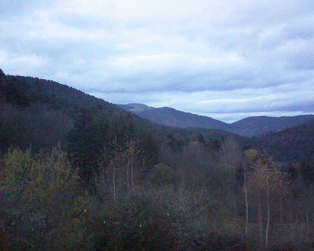 Le petit ballon vu depuis le Domaine Langmatt à Murbach le 24.11.2018 à 17:00 Le petit ballon (Alsace, Vosges) le 24.11.2018 à 17:00